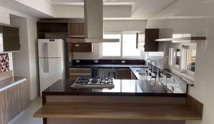 CASA EM CONDOMÍNIO À VENDA NO RESIDENCIAL SAINT PATRICK - SOROCABA/SP