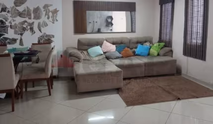 CASA À VENDA NO WANEL VILLE IV - SOROCABA/SP