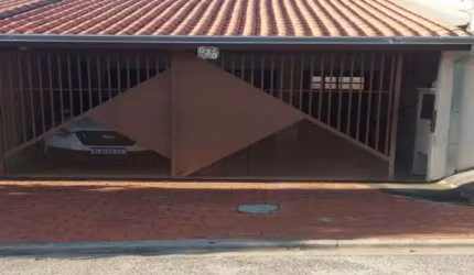 CASA À VENDA NO JARDIM ITANGUÁ - SOROCABA/SP