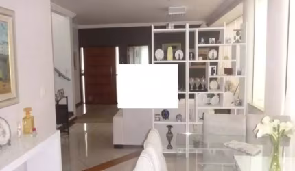 CASA EM CONDOMÍNIO À VENDA NO RESIDENCIAL TIVOLI PARK - SOROCABA/SP