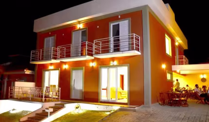 CASA EM CONDOMÍNIO À VENDA NO PARQUE ESPLANADA - VOTORANTIM/SP