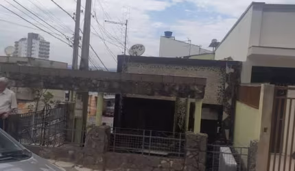 CASA À VENDA NO CENTRO - SOROCABA/SP