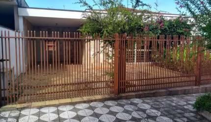 CASA À VENDA NO TRUJILLO - SOROCABA/SP