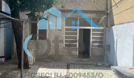 CASA DE DOIS QUARTOS EM NILÓPOLIS