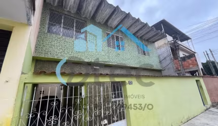 VENDO CASA 4 QUARTOS NILÓPOLIS
