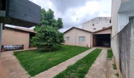 Casa à Venda 4 Dormitórios com Churrasqueira Campina da Barra | 209m² com Suíte