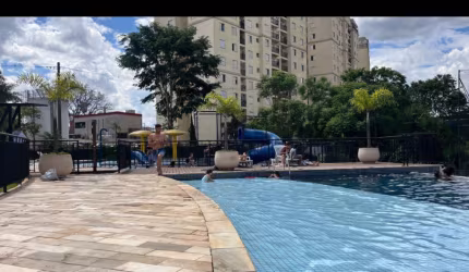 Lindo Garden com planejados no condomínio Acqua park