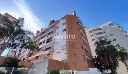 Apartamento com 3 quartos à venda na Rua Nicolau Antonio Deschamps, 115, Córrego Grande, Florianópolis por R$ 1.100.000