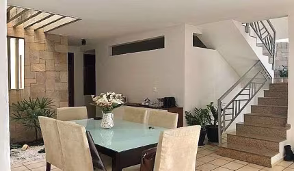 Casa à Venda - Lagoa Nova - Natal/RN