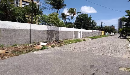 Casa à Venda - Candelária - Natal/RN