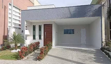 Casa à Venda - Parque das Nações - Parnamirim/RN