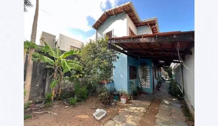 Casa à Venda - Petrópolis - Natal/RN