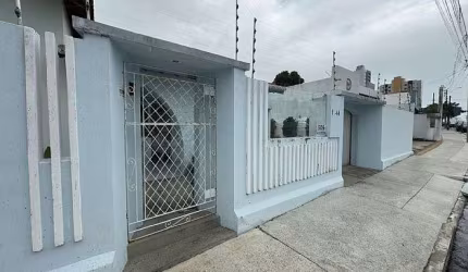 Casa para Alugar - Barro Vermelho - Natal/RN