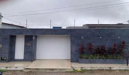 Casa à Venda - Nova Parnamirim - Parnamirim/RN