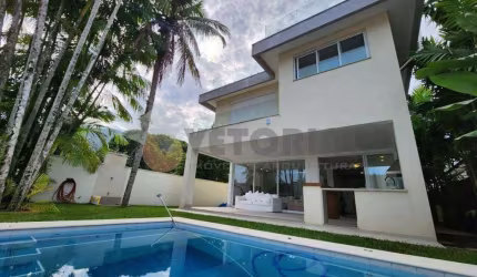 Sobrado Residencial / Lagoinha