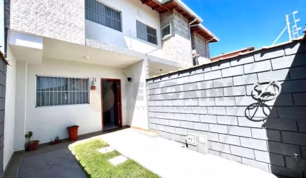 Sobrado Residencial / Pontal de Santa Marina