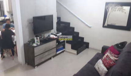 Sobrado com 2 dorms, Vila Voturua, São Vicente - R$ 270 mil, Cod: 1837
