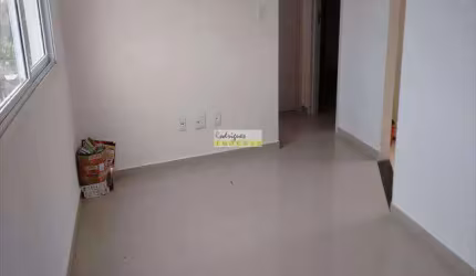 Apartamento em São Vicente bairro Vila Cascatinha