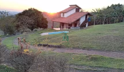 Chácara com 2 dormitórios à venda, 1870 m² por R$ 580.000,00 - Estância Santa Maria do Laranjal - Atibaia/SP