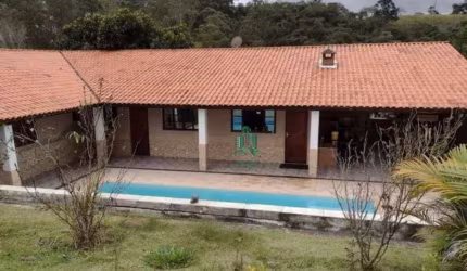 Sítio com 4 dormitórios à venda, 500 m² por R$ 477.000,00 - Centro - Nazaré Paulista/SP