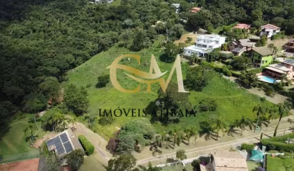 Terreno Amplo em Condomínio Fechado