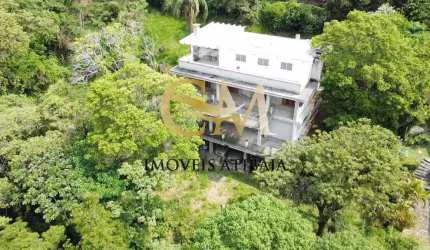 Casa em Condomínio em Atibaia
