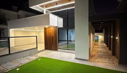 Casa Luxuosa no Bairro Pedra Branca em Palhoça/SC