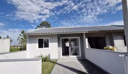 Casa com Piscina e Área Gourmet - Passagem do Maciambu em Palhoça/SC