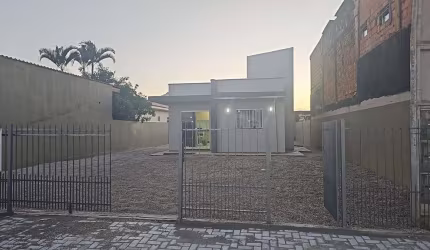 Casa Alto Padrão em Barra do Aririú, Palhoça/SC