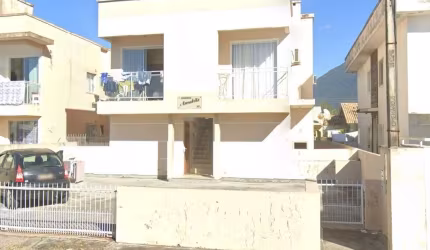 Excelente Apartamento com Móveis Planejados na Barra do Aririú em Palhoça/SC!