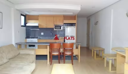 Lindo Flat Duplex para locação em Moema !!