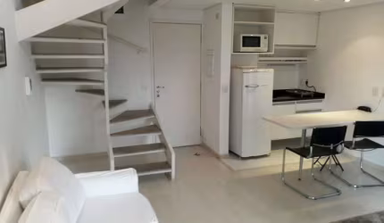 Apartamento Duplex com ótimo preço no bairro Vila Olímpia. Confira!