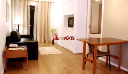 Flat com ótimo preço no bairro Cidade Monções. Confira!