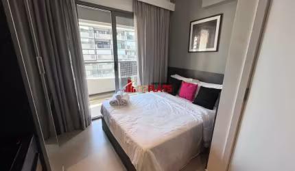 Flat com ótimo preço no bairro Pinheiros. Confira!