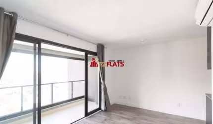 Flat com ótimo preço no bairro Campo Belo. Confira!
