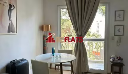 Flat com ótimo preço no bairro Morumbi. Confira!