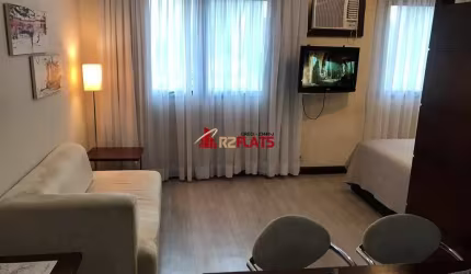 Flat com ótimo preço no bairro Chácara Santo Antônio. Confira!
