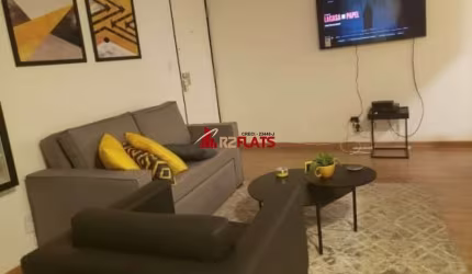 Flat com ótimo preço no bairro Campo Belo. Confira!