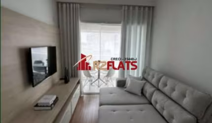 Flat com ótimo preço no bairro Campo Belo. Confira!