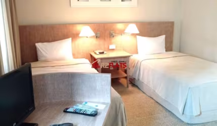 Flat  com ótimo preço no bairro Cidade Monções. Confira!