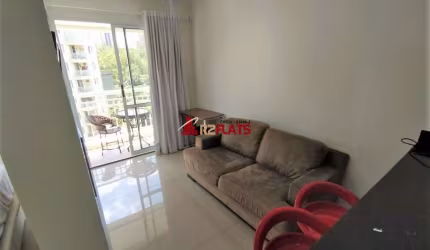 Flat com ótimo preço no bairro Morumbi. Confira!
