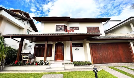 CHARMOSA CASA PARA ALUGUEL ANUAL EM JURERÊ - FLORIANÓPOLIS/SC