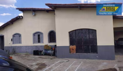 Casa com 3 dormitórios para alugar, 178 m² por R$ 2.500,00/mês - Brigadeiro Tobias - Sorocaba/SP