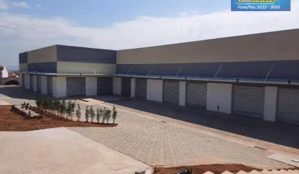 Cada porta é um salão para alugar, 30 m² + ou - 6m de altura , valor de  R$ 2.460/mês - Jardim Toledo - Votorantim/SP