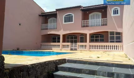 Casa com 3 dormitórios à venda, 200 m² por R$ 720.000,00 - Vila Garcia - Votorantim/SP