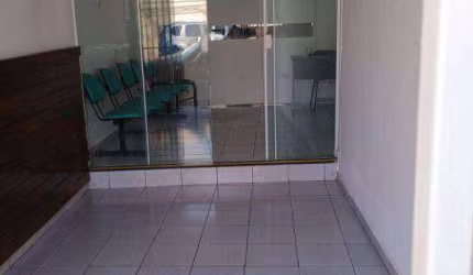 Casa com 1 dormitório, 220 m² - venda por R$ 850.000,00 ou aluguel por R$ 3.500,01/mês - Vila Hortência - Sorocaba/SP