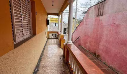 Liknda esquina na Vila Santana .Oportunidade !!!