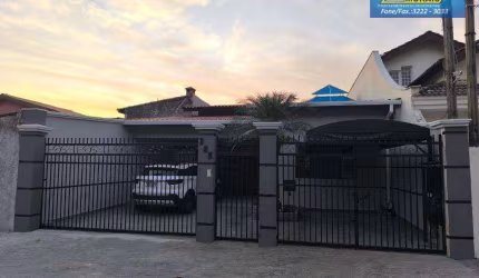 Casa com 3 dormitórios à venda, 181 m² por R$ 1.950.000 - Jardim Rosália Alcolea - Sorocaba/SP
