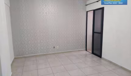 Apartamento com 2 dormitórios à venda, 60 m² por R$ 250.000,00 - Centro - Sorocaba/SP