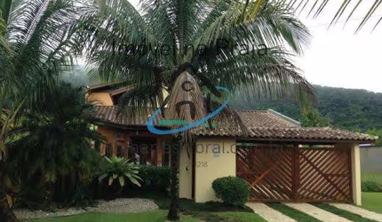 Sobrado em Condomínio para Venda em Caraguatatuba, Praia da Mococa, 4 dormitórios, 1 suíte, 3 banheiros, 2 vagas